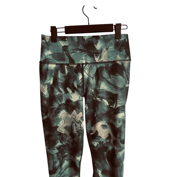 NWT Fabletics 7/8 Green, Black, Beige Powerhold Moisture-Wicking Leggings - Picture 8 of 12
